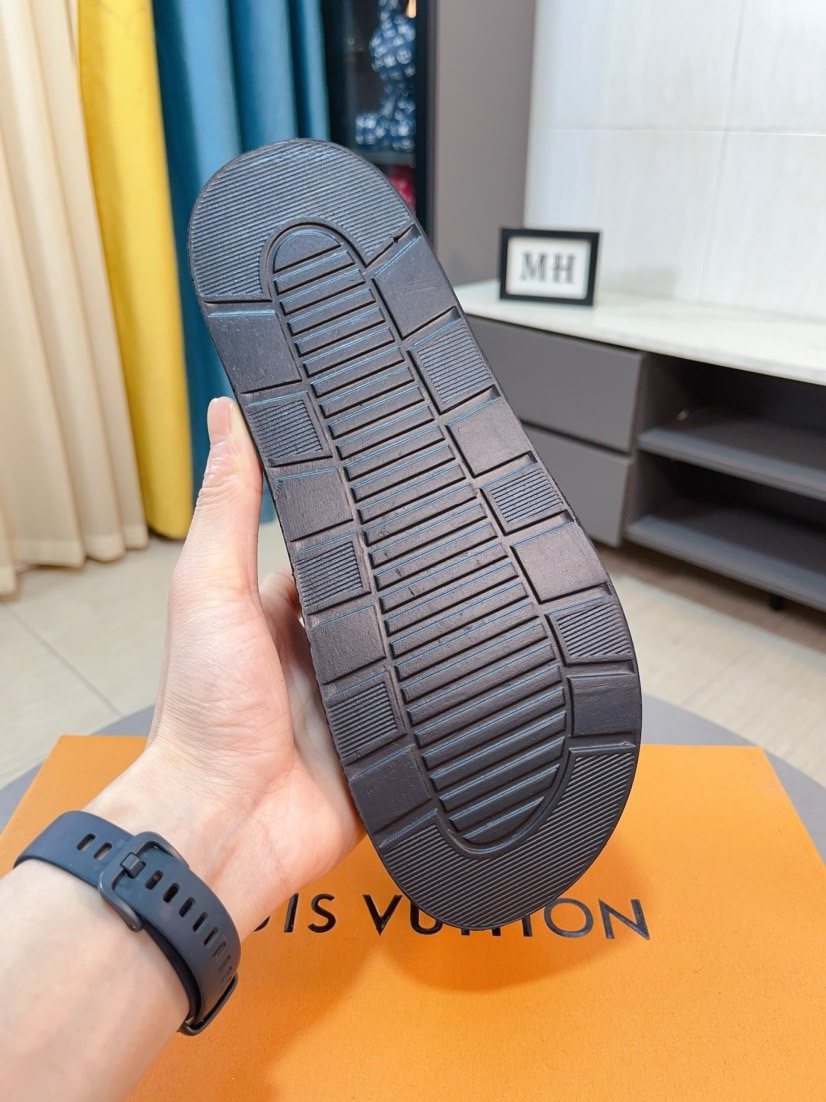 Louis Vuitton Patterned Strap Slide Sandals — back