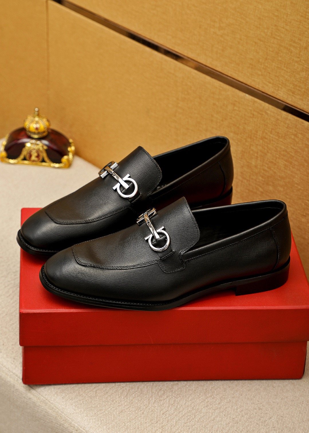Ferragamo Black Hardware Loafers — front
