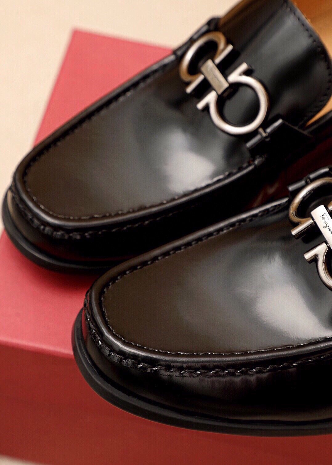 Ferragamo Black Hardware Loafers — detail