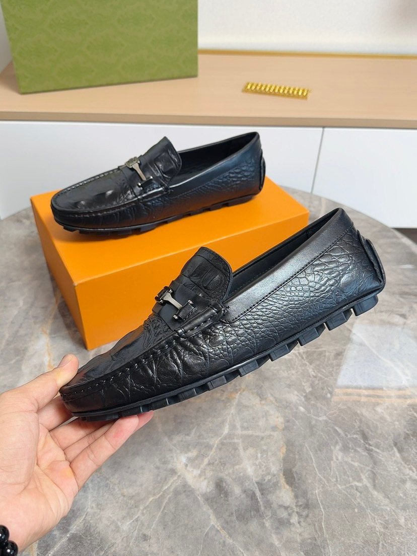 Fendi Black Textured Moc-Toe Loafers — side