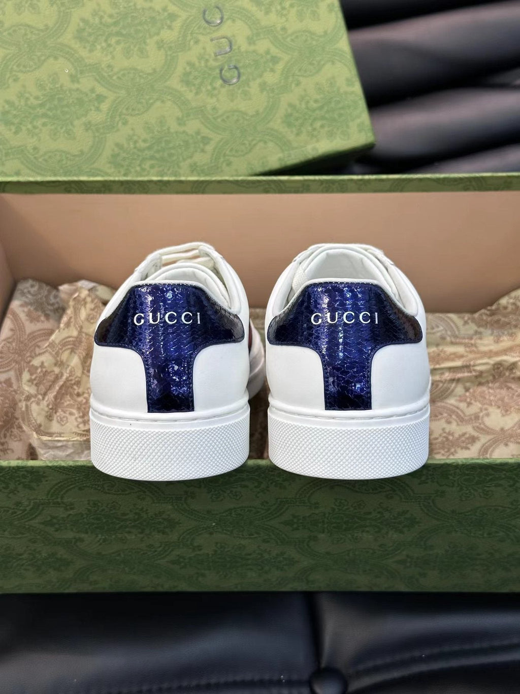 Gucci White Stripe Low-Top Sneakers — back