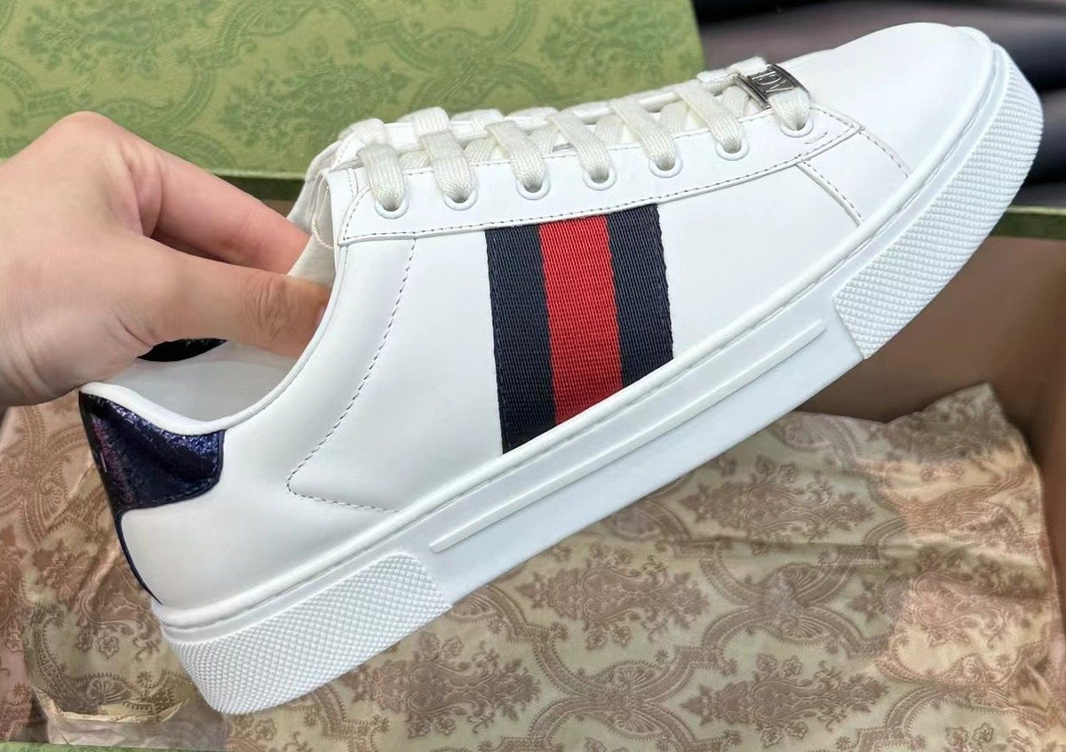 Gucci White Stripe Low-Top Sneakers — front