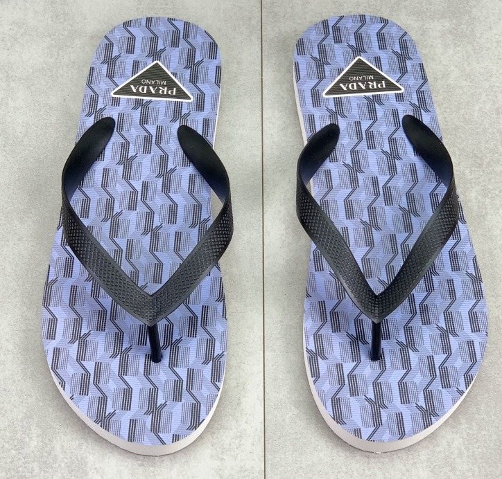 微商相册测试鞋子-Prada Geometric Thong Flip-Flops — hero