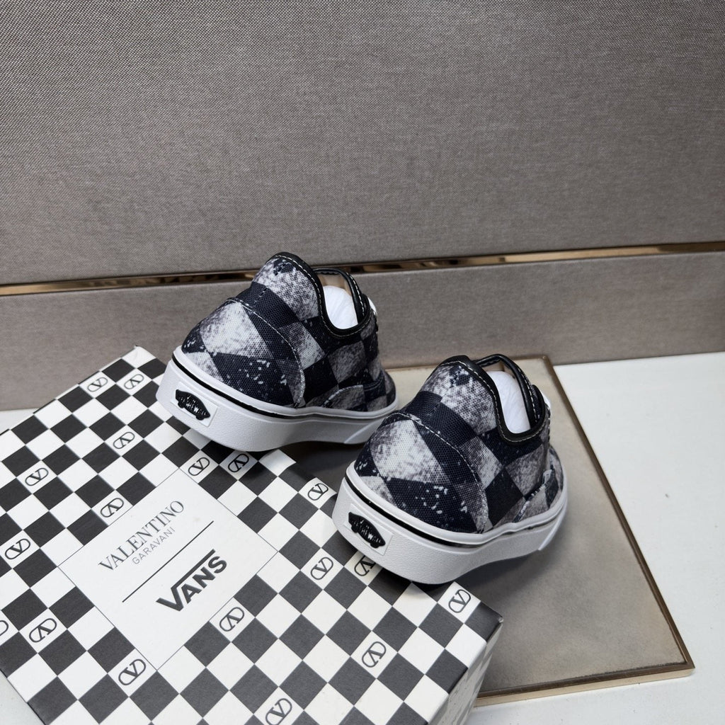 Vans Geometric Patchwork Low-Top Sneakers — back