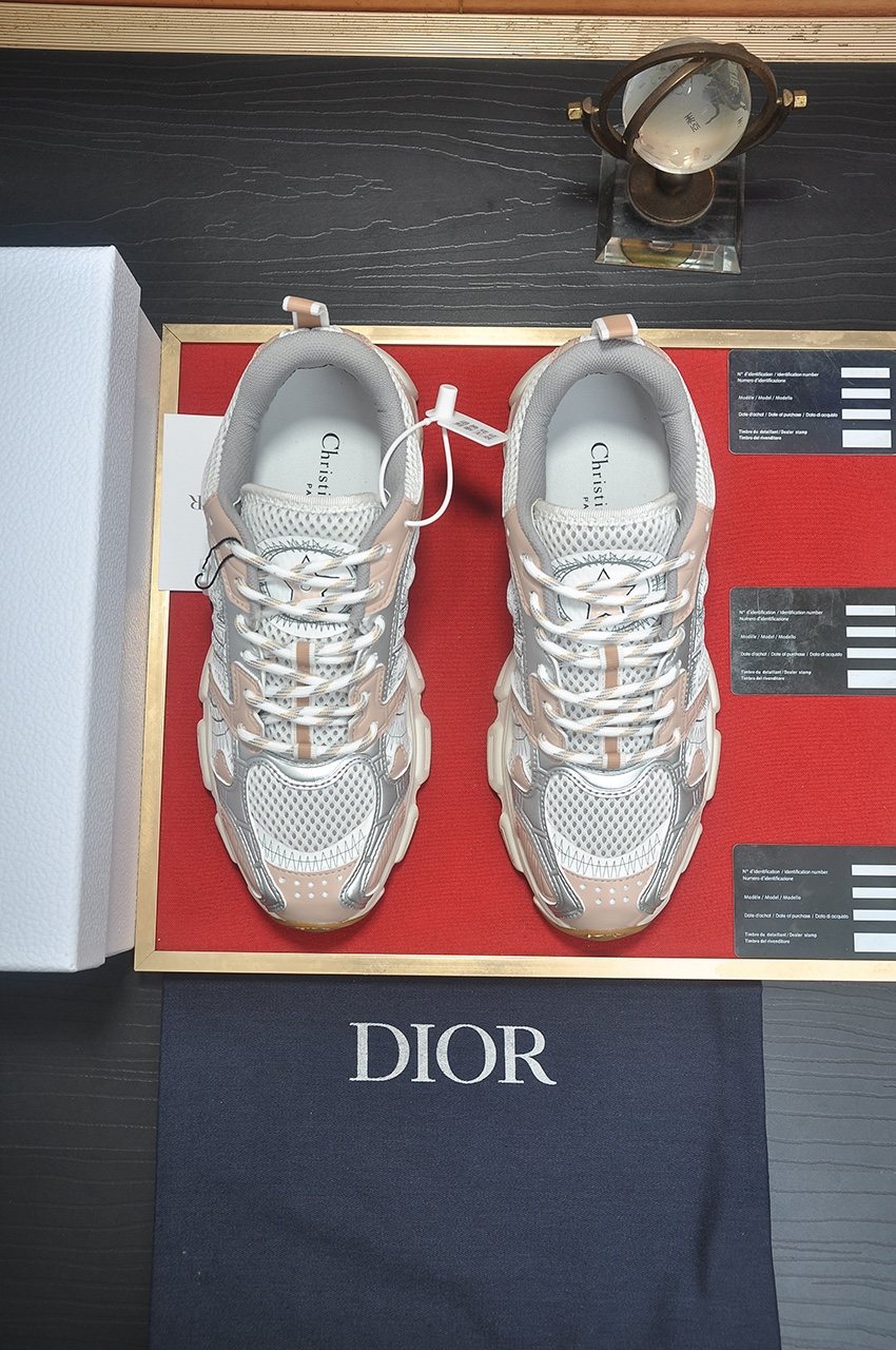 微商相册测试鞋子-Dior White Mesh Low-Top Sneakers — front