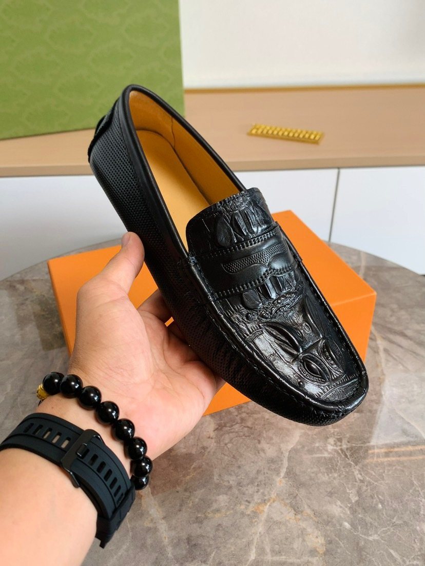 Louis Vuitton Black Textured Leather Loafers — model