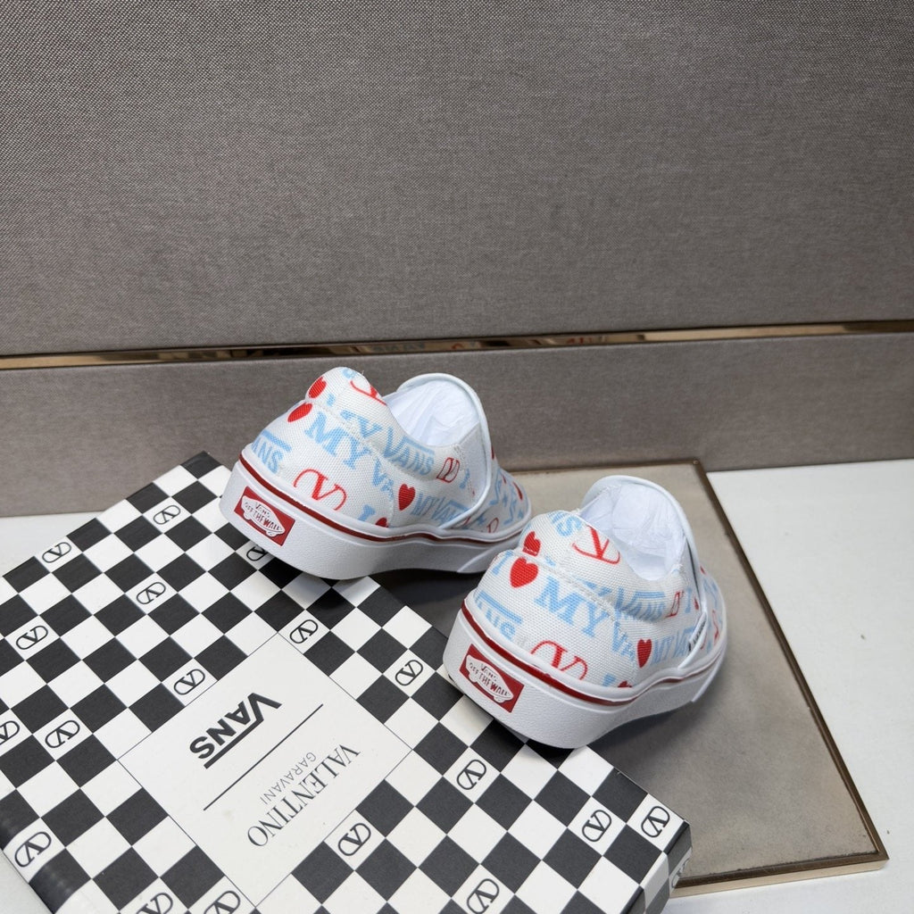 Vans White Graphic Low-Top Sneakers — back