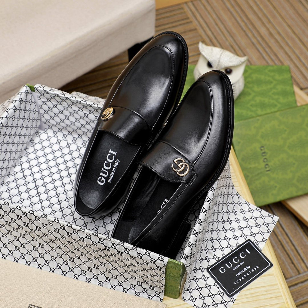 Gucci Black Double-G Slip-On Loafers — front