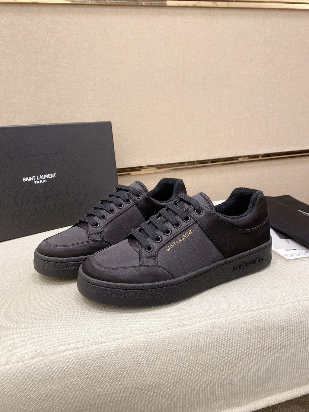 Saint Laurent Dark Gray Low-Top Sneakers — front