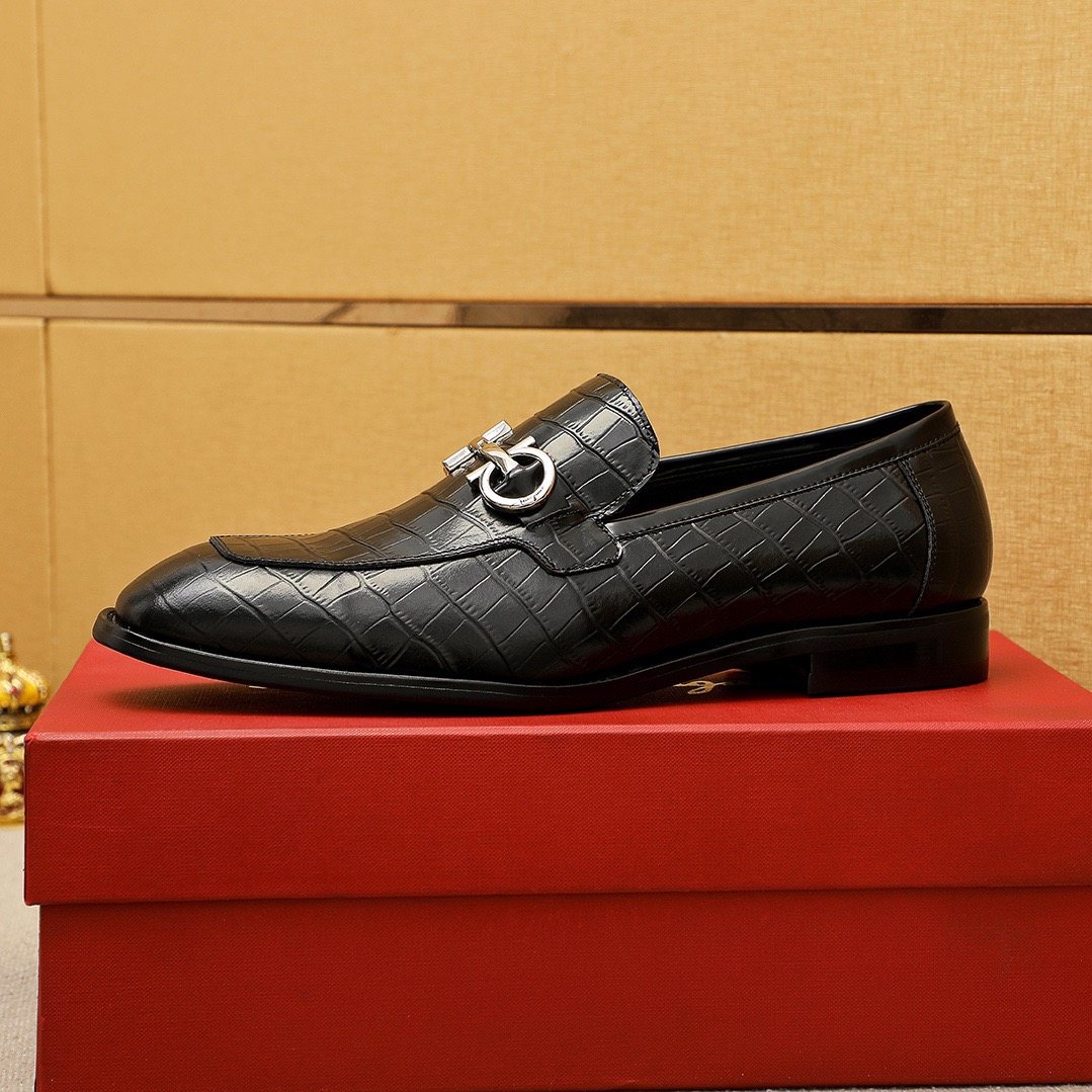 Ferragamo Black Embossed Buckle Loafers — side