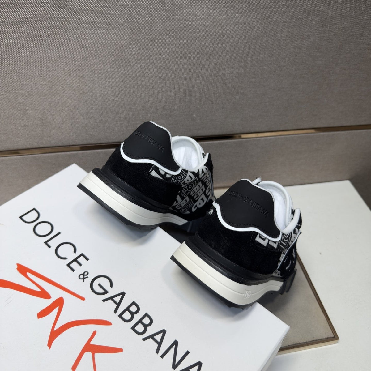 Dolce & Gabbana Logo Panel Low-Top Sneakers — back