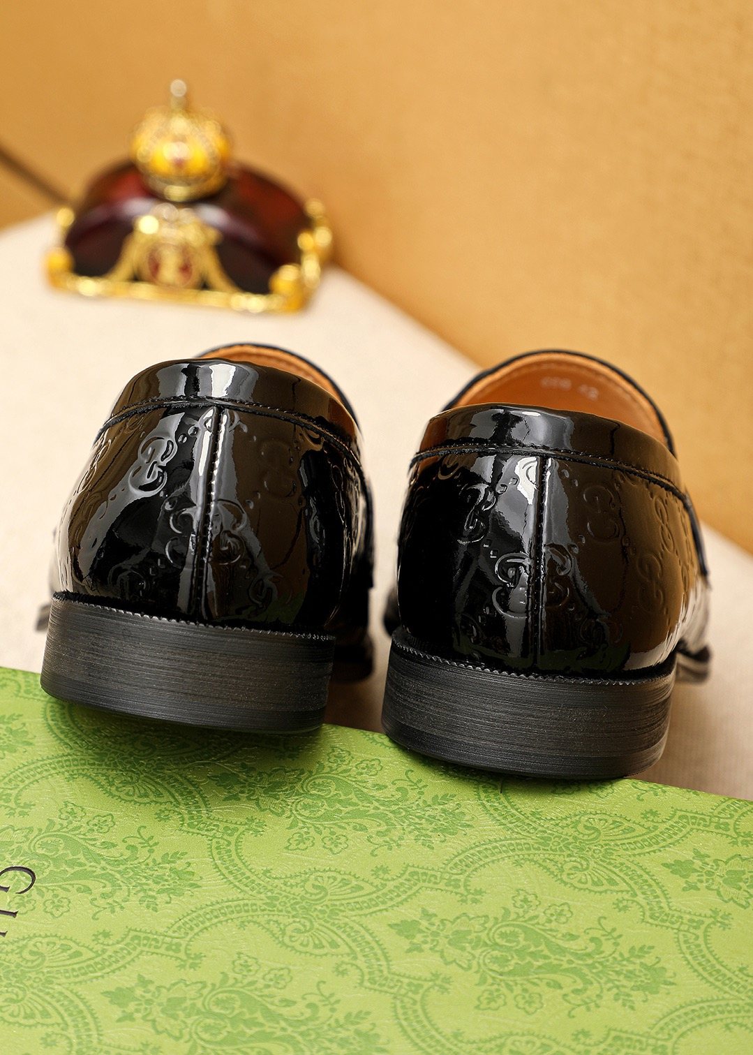 GUCCI Black Glossy Loafers — back