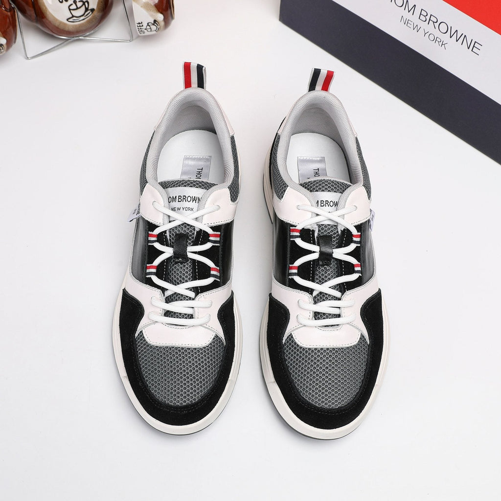 Thom Browne White Navy Panel Low-Top Sneakers — front