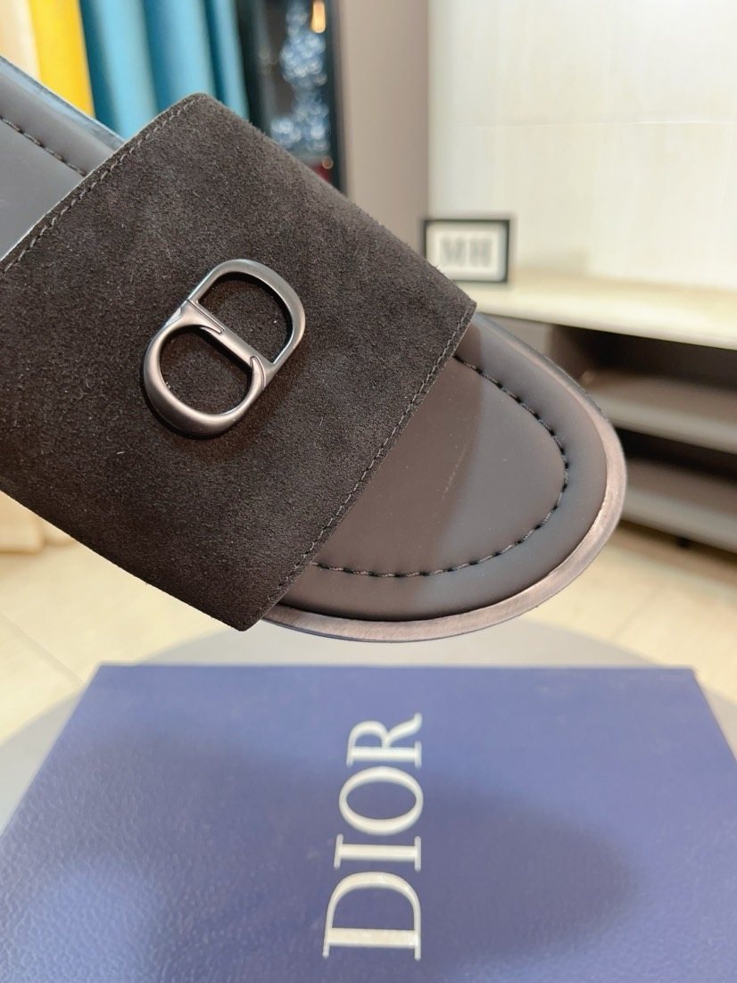 Dior Textured Buckle Slide Sandals — front