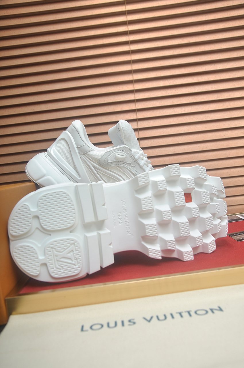 Louis Vuitton Low-Top Lug Sole Sneakers — back