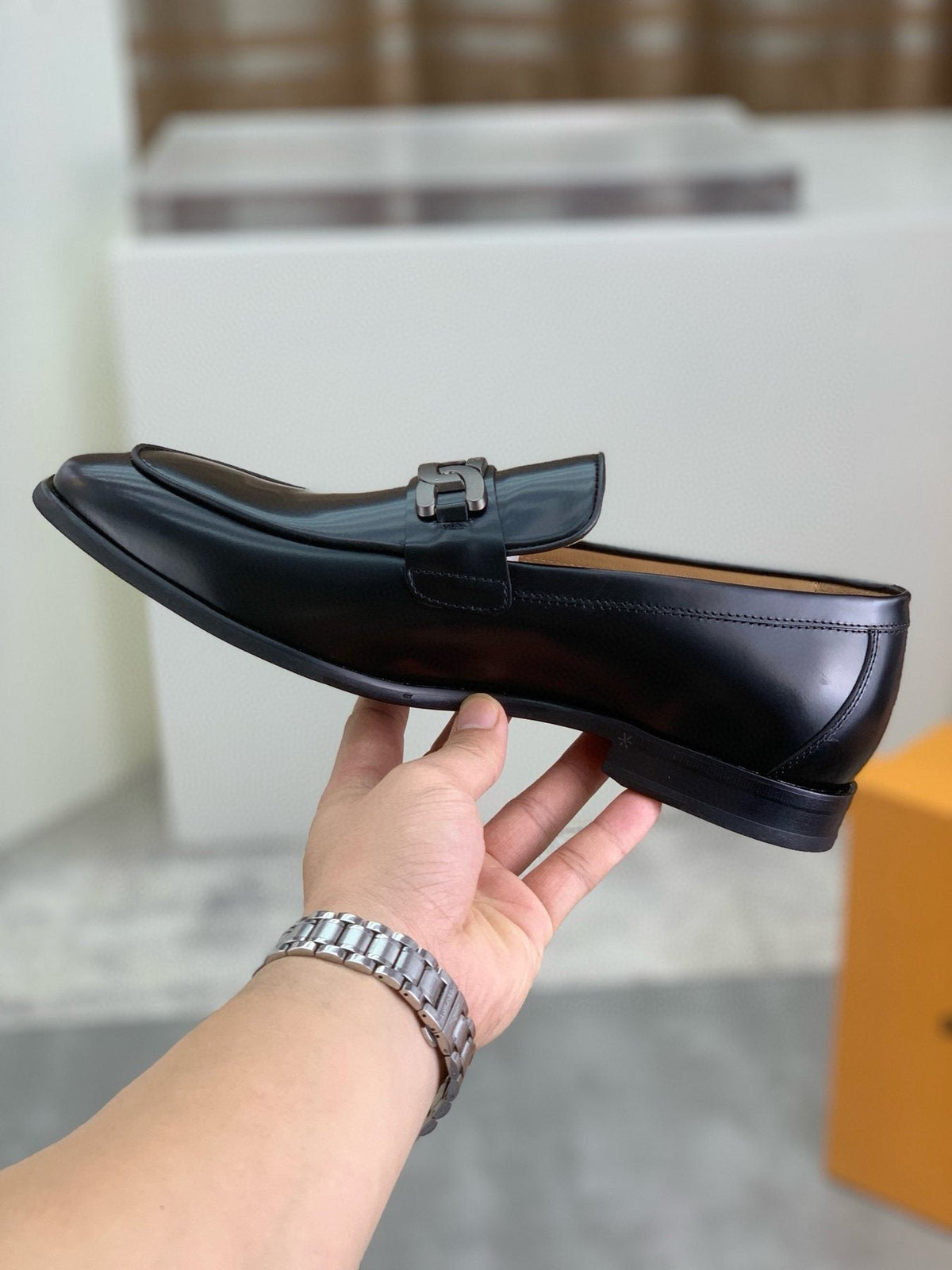 TOD'S Black Metal-Accent Loafers — model
