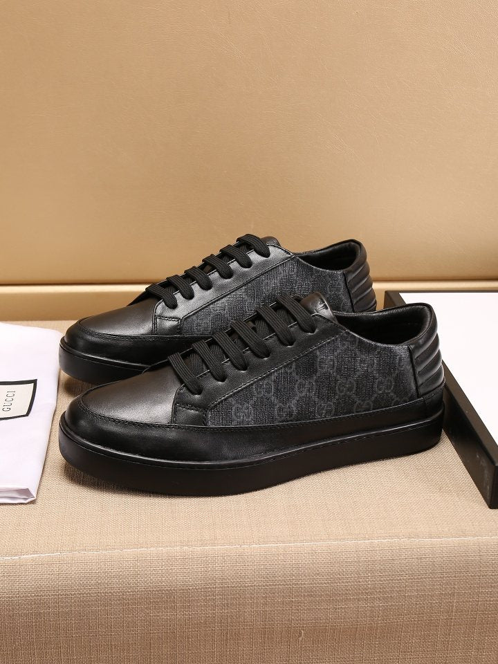 Gucci Monogram Panel Low-Top Sneakers — front