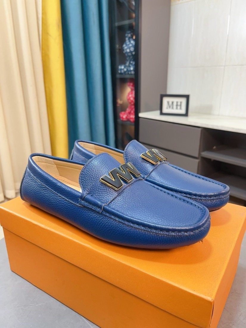 Louis Vuitton Blue Pebbled Driving Loafers — hero