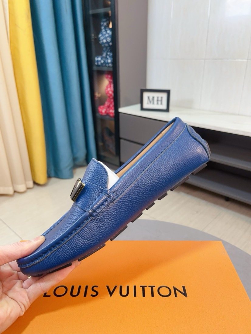 Louis Vuitton Blue Pebbled Driving Loafers — side