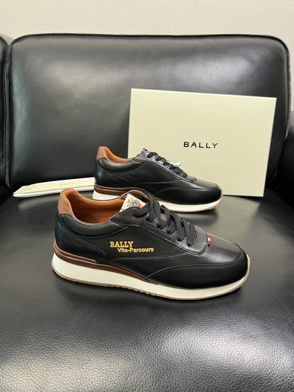 BALLY Black and Brown Low-Top Sneakers — front