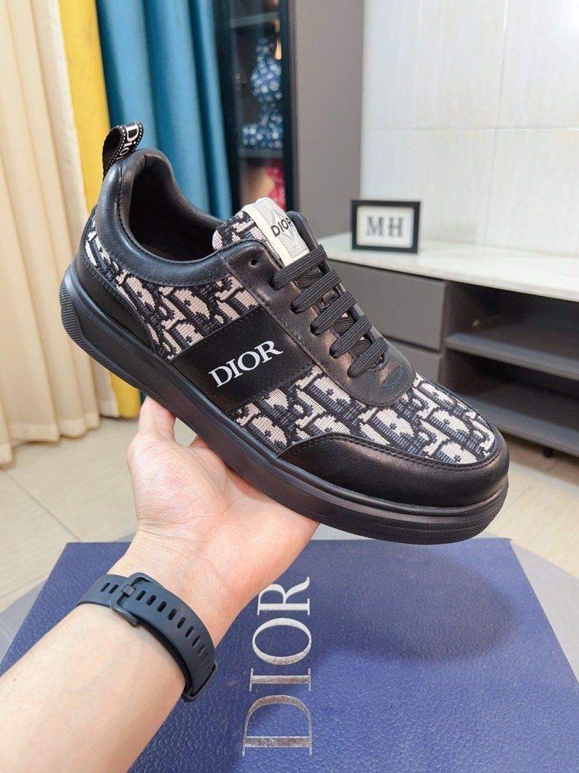 Dior Patterned Low-Top Sneakers — front