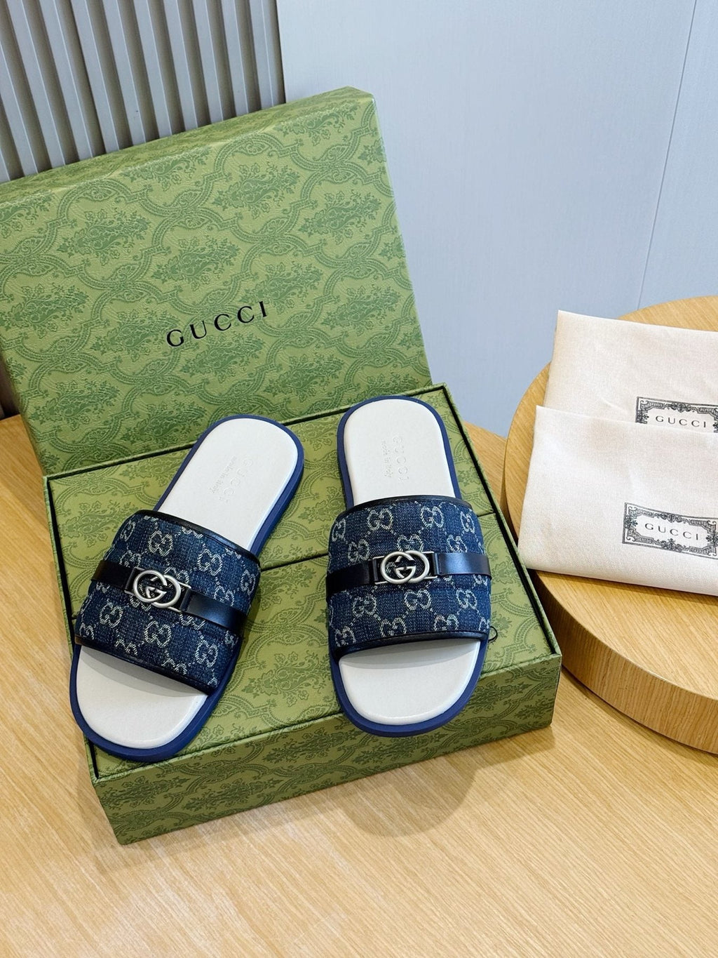 Gucci Interlocking G Stripe Slide Sandals — front