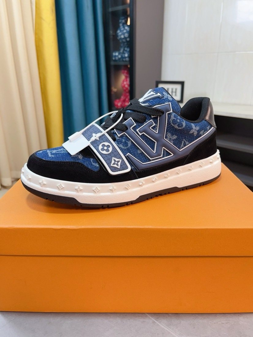Louis Vuitton Patterned Panel Low-Top Sneakers — side