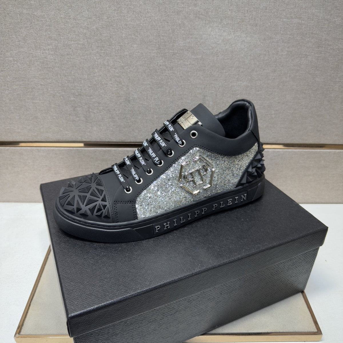 Philipp Plein Studded Panel Low-Top Sneakers — front