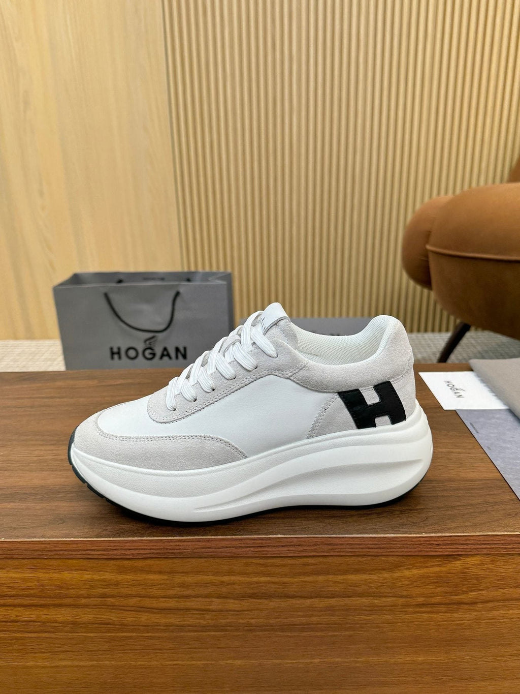 HOGAN H696 Platform Sneakers — front