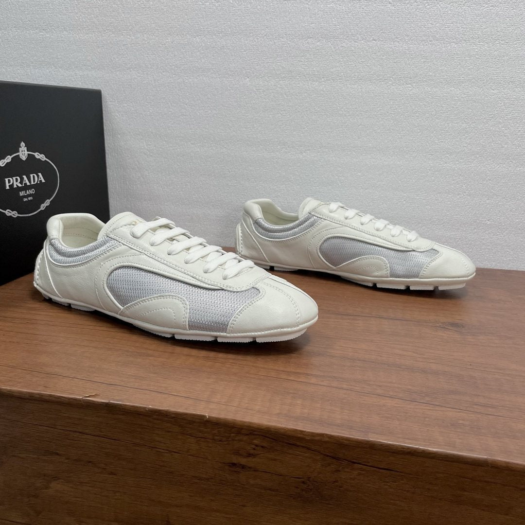 PRADA Montecarlo Re-Edition Low-Top Sneakers — side