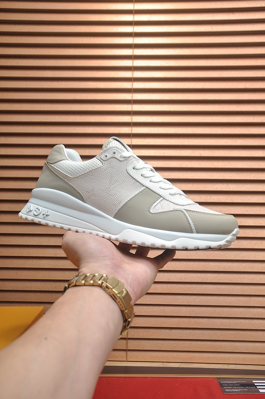 Louis Vuitton Panel Low-Top Sneakers — model