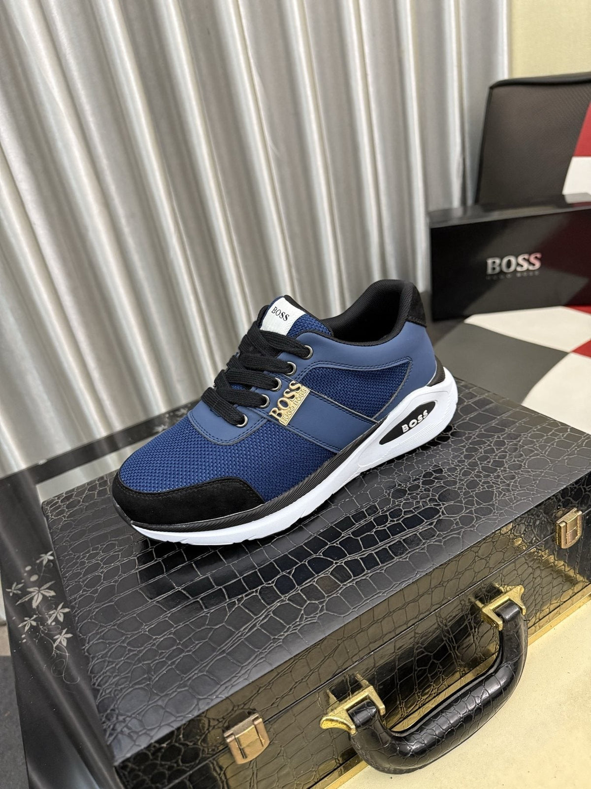 BOSS Color-Block Low-Top Sneakers — front