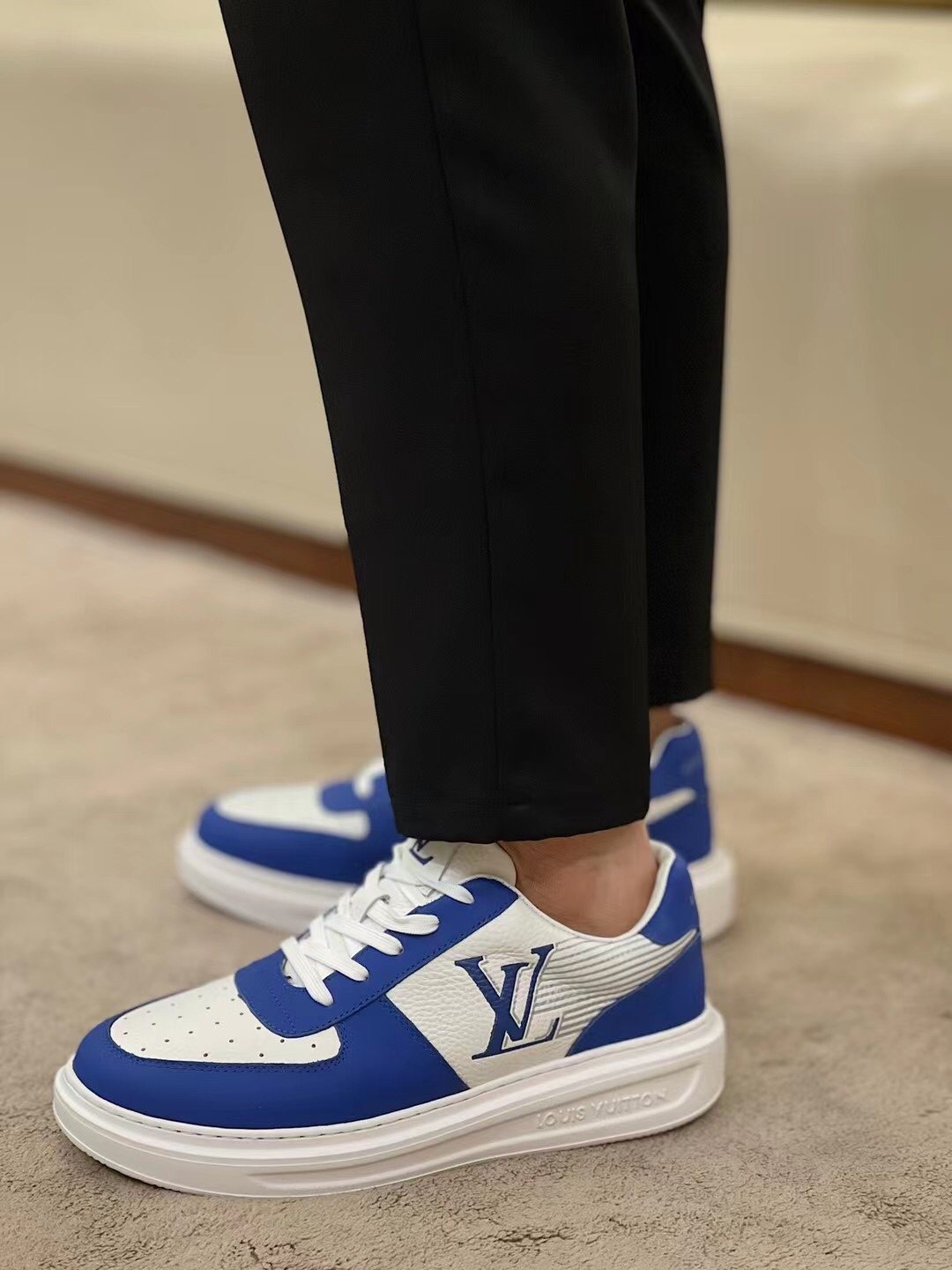 Louis Vuitton Side Lettering Low-Top Sneakers — model