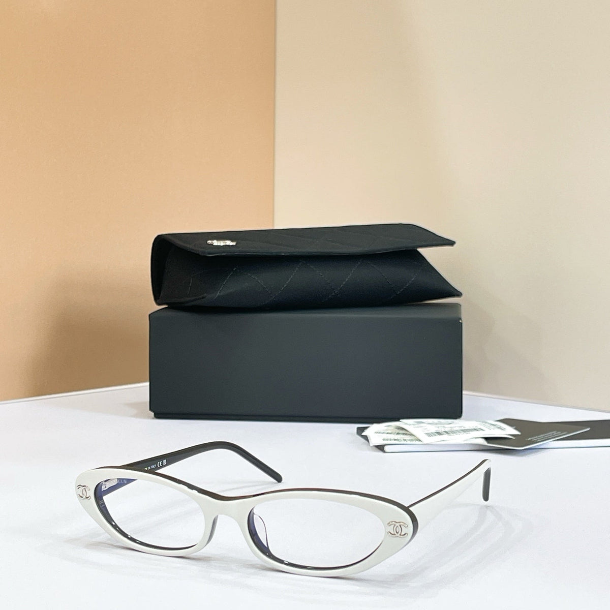 CHANEL Sunglasses CH3025