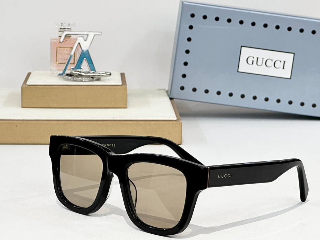 GUCCI Sunglasses GG1135S